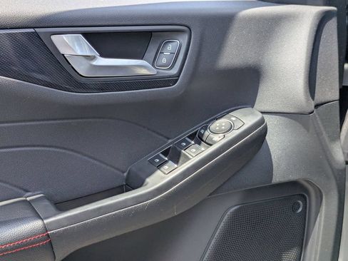 Used 2025 Ford Escape ST-Line AWD/4WD image 16