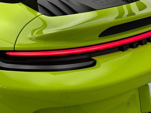 Used 2022 Porsche 911 GT3 image 40