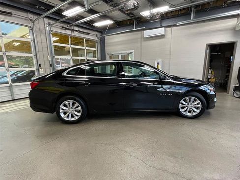Used 2023 Chevrolet Malibu LT FWD image 6