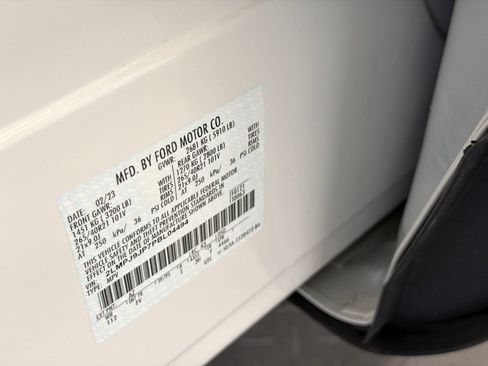 Certified 2023 Lincoln Nautilus Black Label AWD/4WD image 33