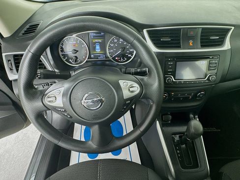 Used 2018 Nissan Sentra S w/ S Midnight Style Package FWD image 12