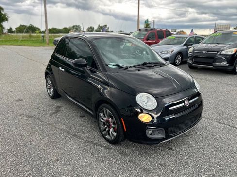 Used 2015 FIAT 500 Sport FWD image 1