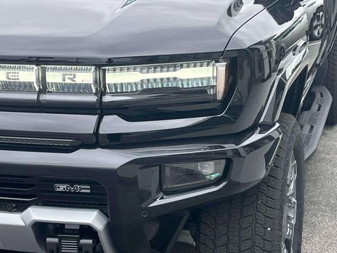 New 2025 GMC Hummer EV 3X w/ Battery Pack, 24 Module Pack image 9