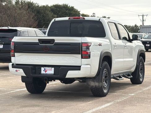 New 2026 Nissan Frontier PRO-4X w/ Pro-4x Convenience Package image 7