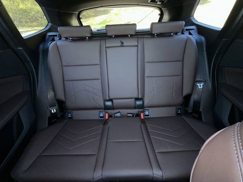 Used 2025 BMW X1 xDrive28i w/ Convenience Package image 29