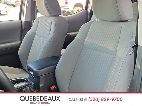 Used 2021 Toyota Tacoma SR5 RWD image 11