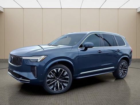 New 2026 Volvo XC90 B6 Plus w/ Protection Package Premier AWD/4WD image 2