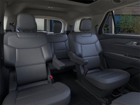 New 2026 Ford Explorer Active w/ Active Comfort Package image 11