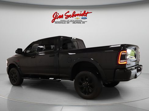 Used 2021 RAM 3500 Laramie w/ Night Edition AWD/4WD image 5