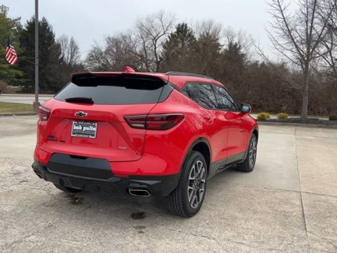 Used 2023 Chevrolet Blazer RS w/ Enhanced Convenience Package image 8