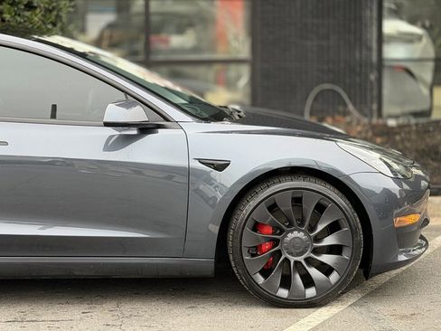 Used 2023 Tesla Model 3 Performance image 23