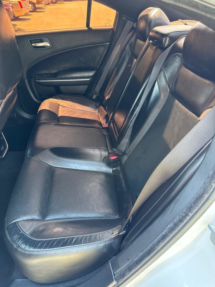 Used 2020 Dodge Charger SXT w/ Leather Interior Group RWD image 17