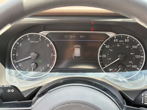 Used 2023 Nissan Rogue SV FWD image 17
