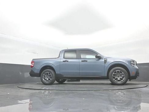 New 2026 Ford Maverick XLT w/ XLT Luxury Package FWD image 32