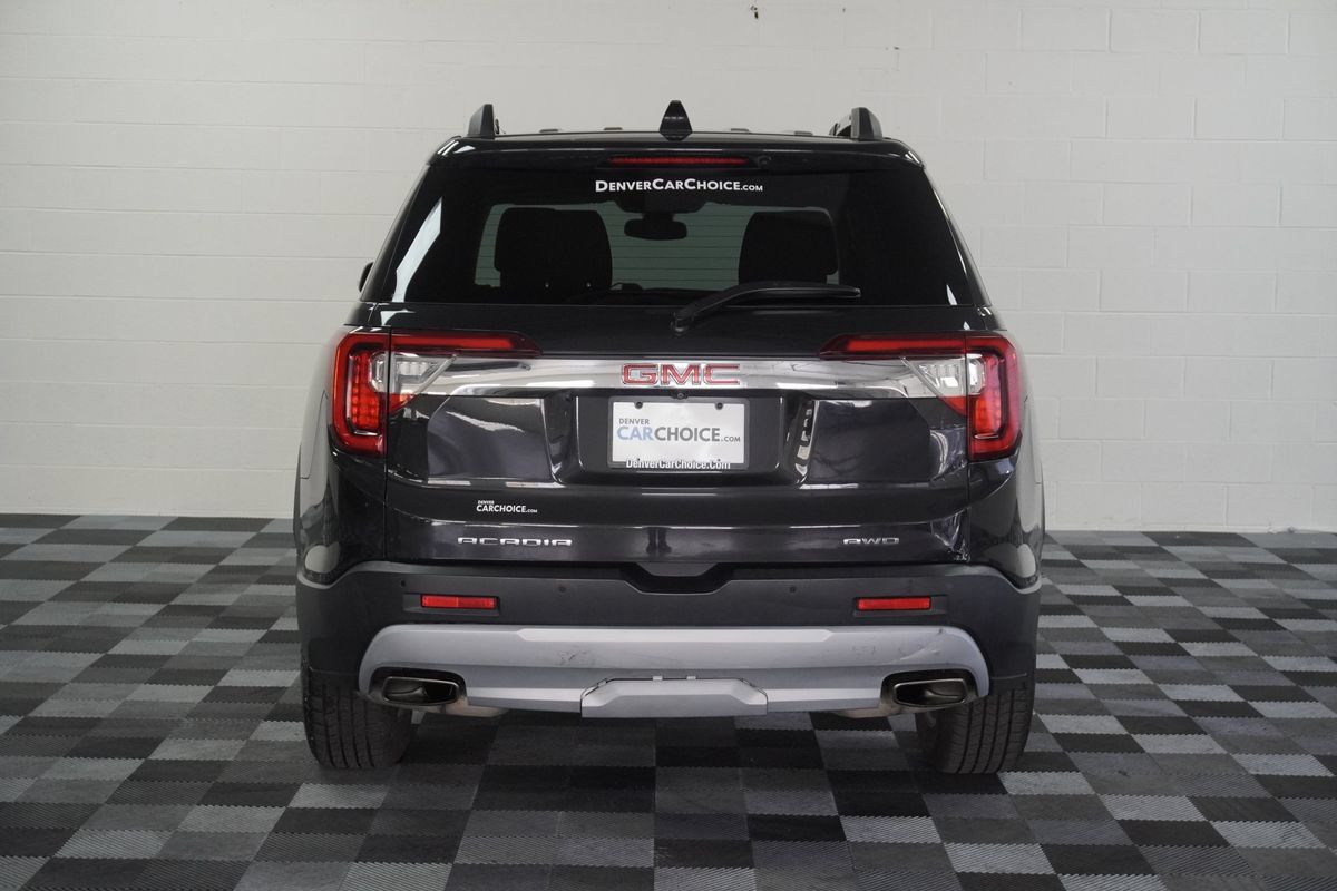 Used 2020 GMC Acadia SLT w/ Driver Alert Package II AWD/4WD image 4