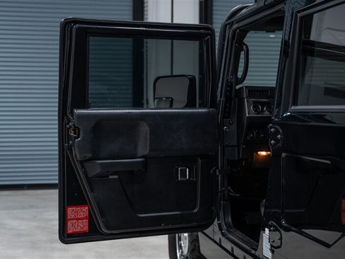 Used 2006 HUMMER H1 4-Door Wagon AWD/4WD image 27