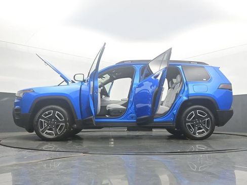 New 2026 Jeep Cherokee Limited AWD/4WD image 65