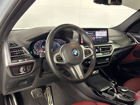 Used 2022 BMW X3 xDrive30i w/ M Sport Package 2 AWD/4WD image 4