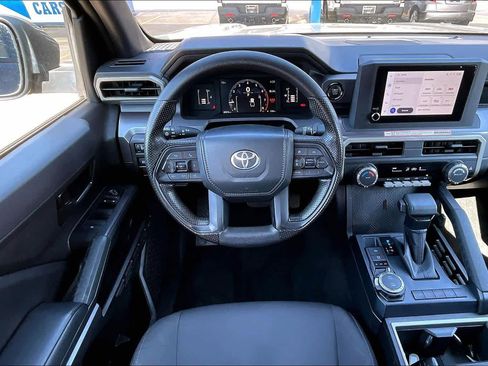 Used 2025 Toyota Tacoma SR5 AWD/4WD image 6