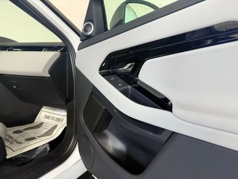 New 2026 Land Rover Range Rover Evoque S image 28