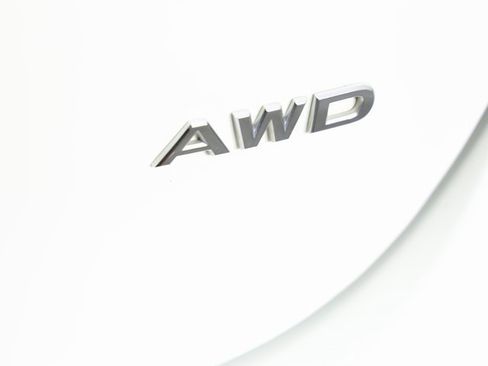 Used 2019 Nissan Rogue Sport S image 8