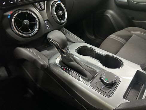 Certified 2024 Chevrolet Blazer LT w/ Convenience Package image 29