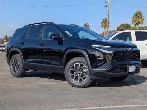 New 2026 Chevrolet Equinox ACTIV image 2