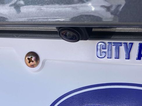 Used 2025 Nissan Altima 2.5 SV FWD image 12