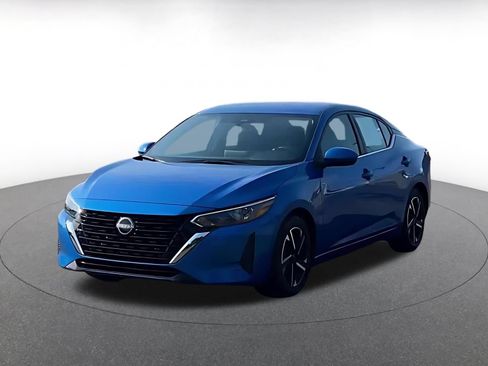 Used 2025 Nissan Sentra SV FWD image 6
