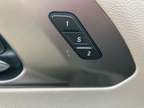 Used 2022 Chrysler Pacifica Touring-L image 33