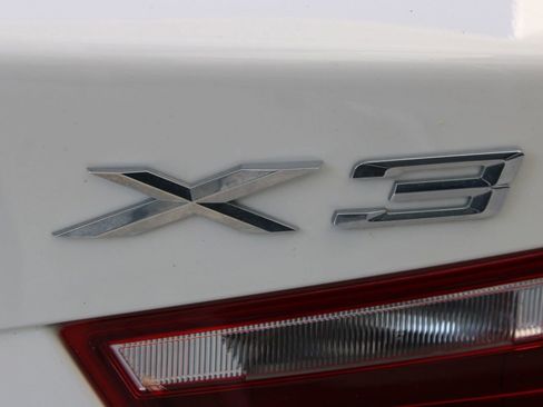 Used 2017 BMW X3 xDrive28i image 22