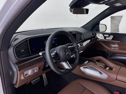 New 2026 Mercedes-Benz GLS 450 GLS 450 image 10