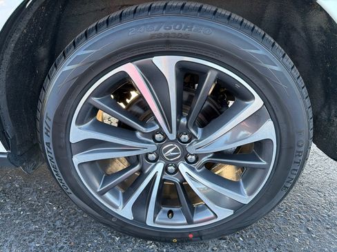 Used 2020 Acura MDX w/ Technology Package AWD/4WD image 10