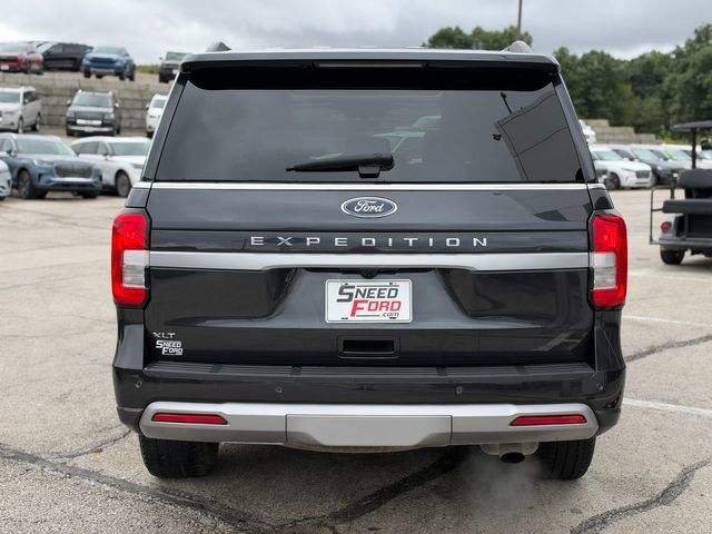 Used 2024 Ford Expedition XLT AWD/4WD image 6