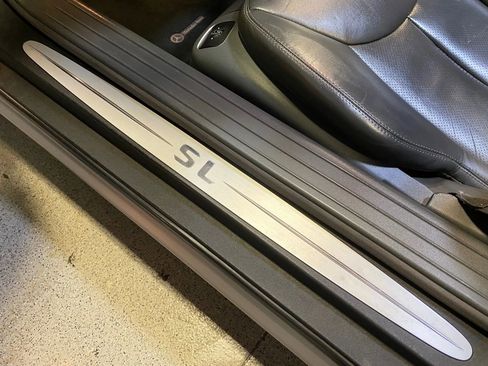Used 2005 Mercedes-Benz SL 500 image 24