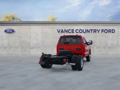 New 2025 Ford F350 XL w/ XL Chrome Package AWD/4WD image 8