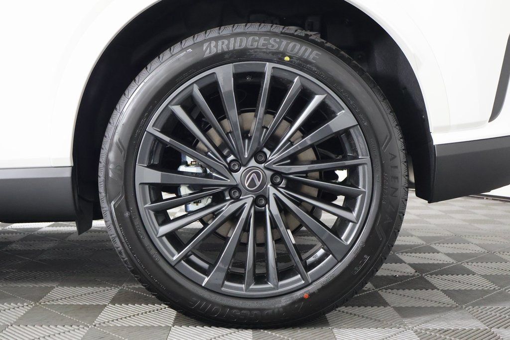 New 2026 Lexus RX 450h AWD w/ Convenience Package image 10
