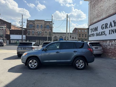 Used 2012 Toyota RAV4 4WD w/ Value Pkg image 5