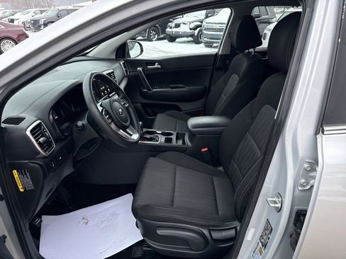 Used 2020 Kia Sportage LX image 23