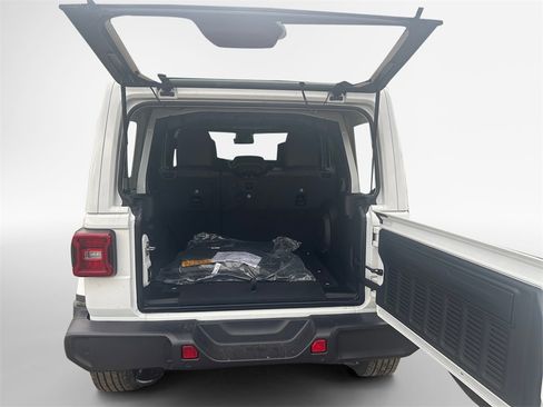 New 2025 Jeep Wrangler Sahara image 25