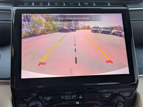 New 2025 Jeep Grand Cherokee Limited image 22