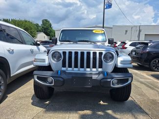 Used 2023 Jeep Wrangler Unlimited Sahara AWD/4WD video 2