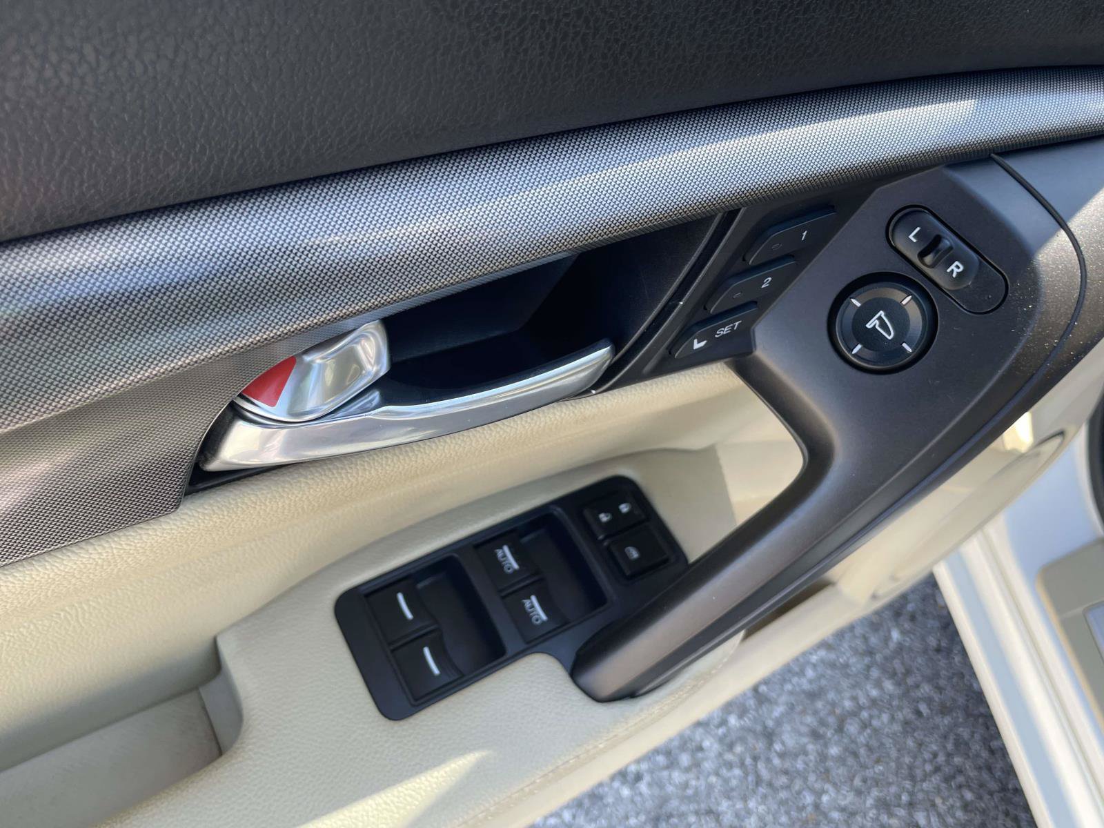 Used 2012 Acura TL FWD image 12