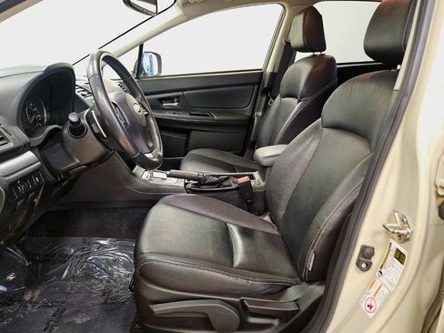 Used 2013 Subaru Crosstrek 2.0i Limited image 9