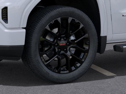 New 2026 GMC Sierra 1500 Denali w/ Denali Reserve Package AWD/4WD image 9