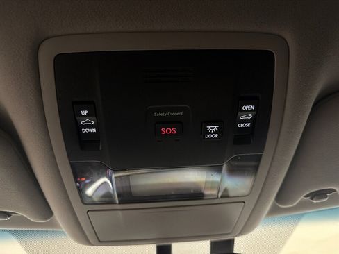 Used 2016 Lexus RX 350 FWD w/ Premium Package image 32
