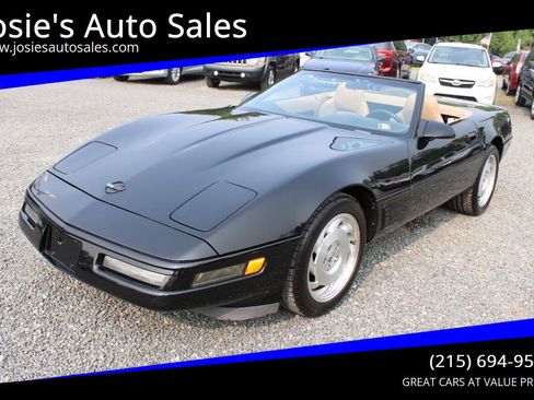 Used 1996 Chevrolet Corvette Convertible RWD image 1