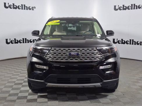 Used 2021 Ford Explorer Limited w/ Equipment Group 301A AWD/4WD image 2