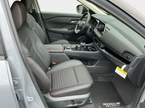 New 2026 Nissan Rogue SV image 16