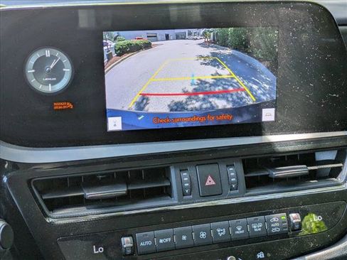 Used 2023 Lexus ES 350 w/ Premium Package FWD image 12